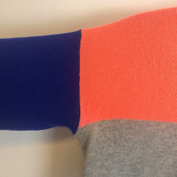 AQUA Cashmere Sweater - Picture 4 of 4